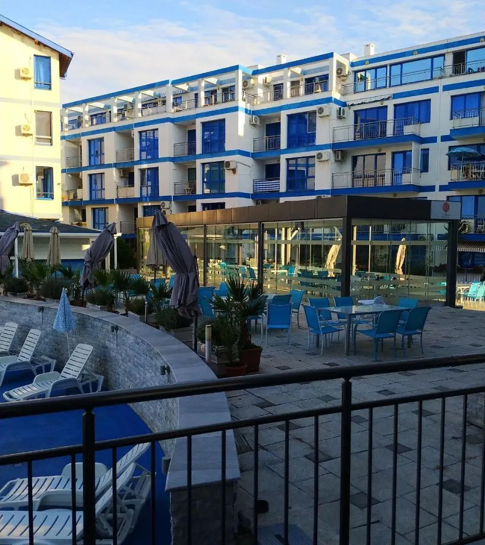 Pomorie Direkt Am Pool Apartment Bulgaria